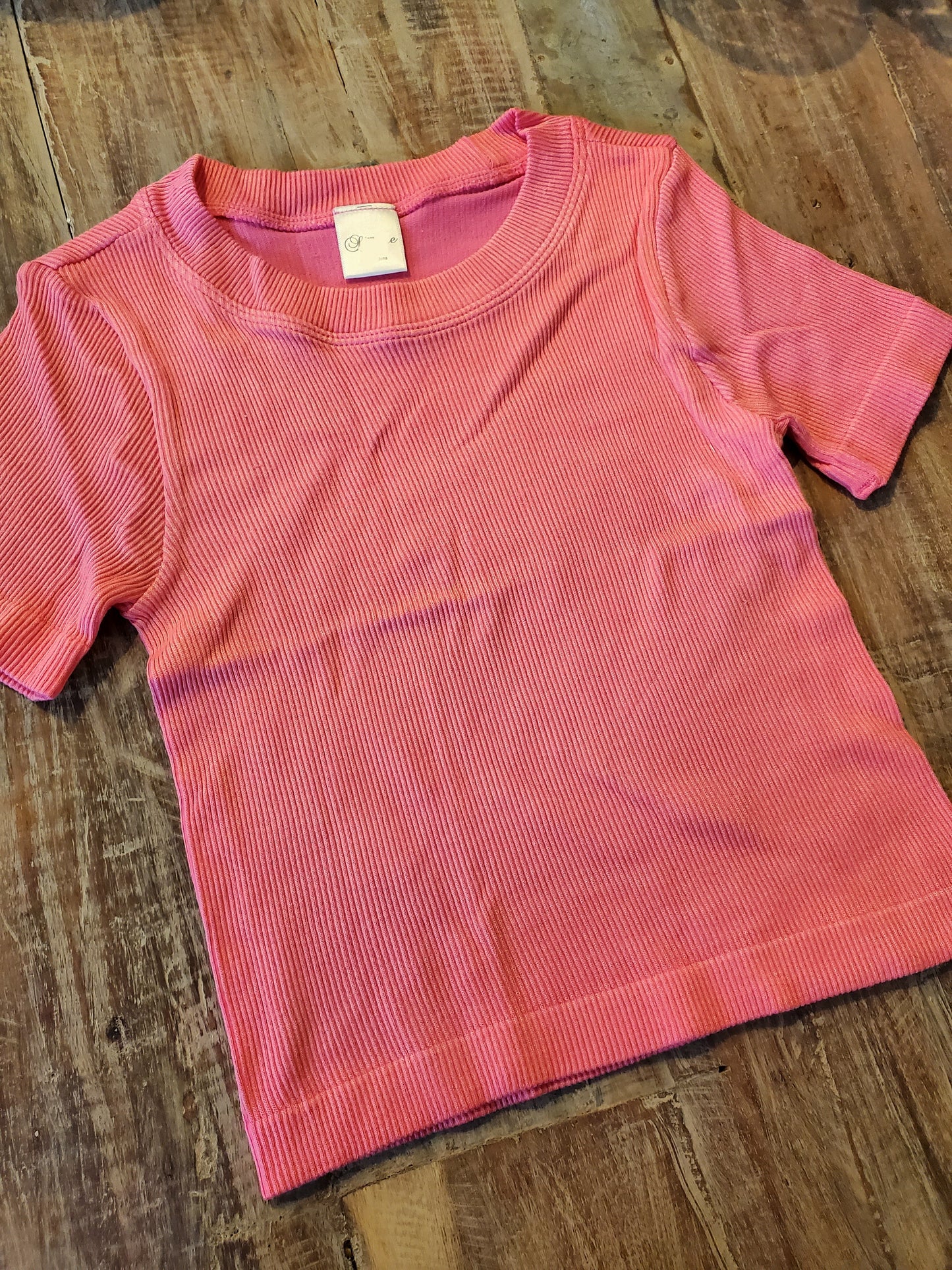 Ribbed Scoop Tee